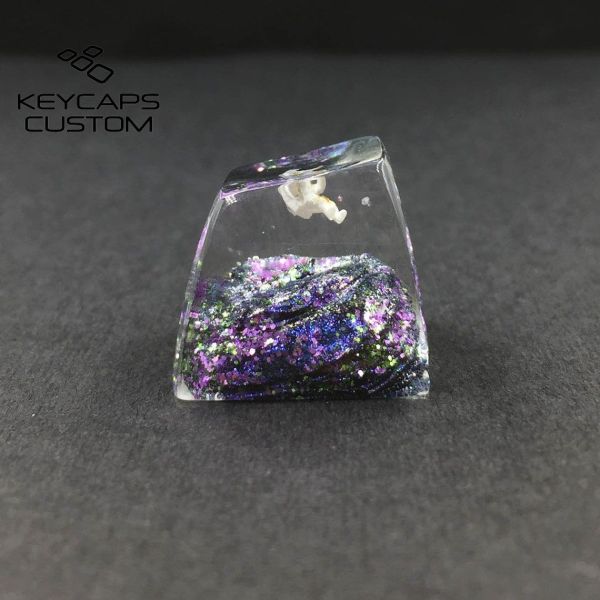 Interstellar handmade Resin Artisan Cherry MX Astronaut Outer Space Keycap for Mechanical Gaming Keyboards